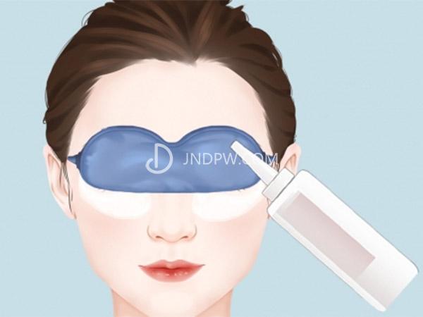 黑眼圈冷敷和热敷哪个效果好？