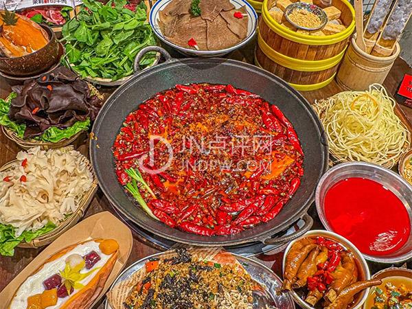 萍姐火锅·公路夜市（济南首店）